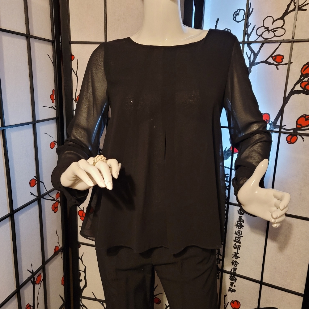 MINE LADIES BLACK BABY DOLL PLEATED FRONT/PEEK A BOO BACK BLOUSE/SIZE SMALL - Picture 12 of 14